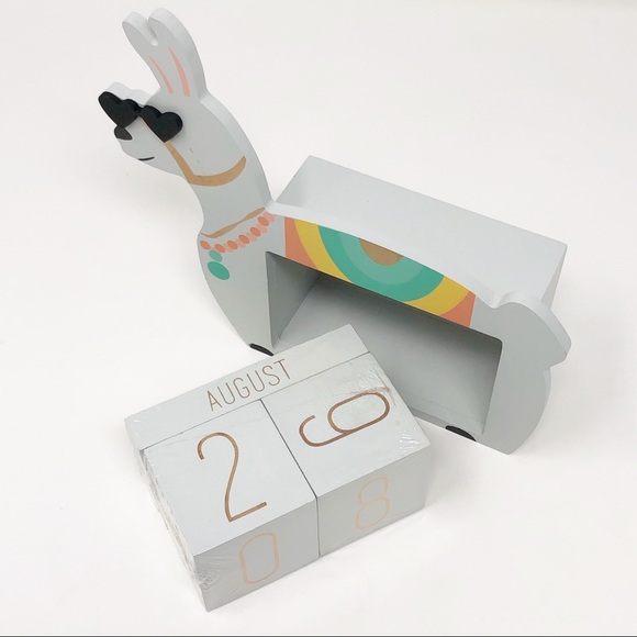 Boho Chic Llama Perpetual Wooden Calendar - Picture 6 of 9